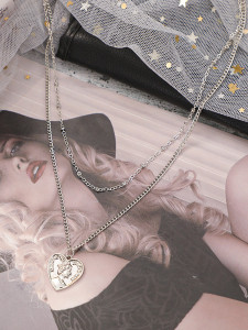Urbanic Alloy Necklace Price in India 
