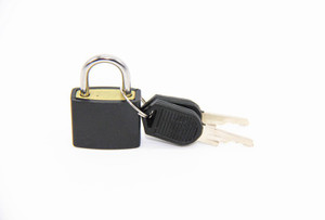 Plastic locks new arrivals for luggage