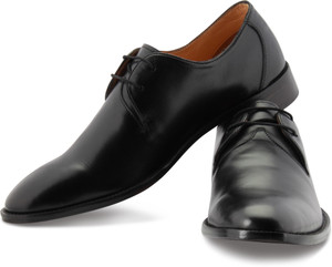 Blackberry black formal shoes
