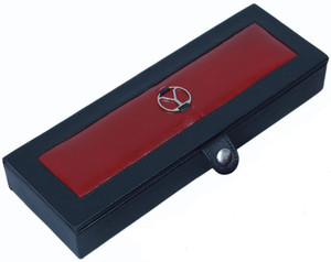 ring box in store