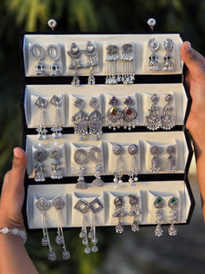Treviyaa Viral 16 Pair Oxidised Earring Set - Image 6
