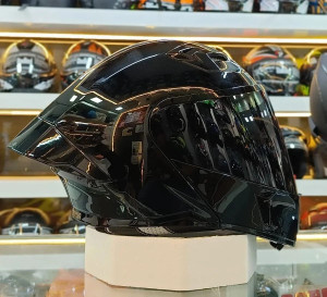 Steelbird Air SBA-20 ISS Motorbike Helmet - Image 5