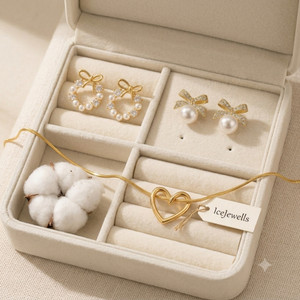 MoonPearl Gold-plated Stainless Steel Necklace - Image 5