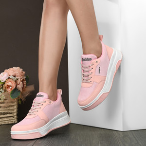 Club factory sales shoes womens