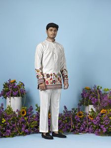 Shopsy HOUSE OF SANSKRUTI Men Floral Print Straight Kurta - Image 1