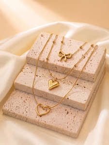 ForlookBeauty 3 Pendant Necklaces Gold Pack of 3 - Image 6