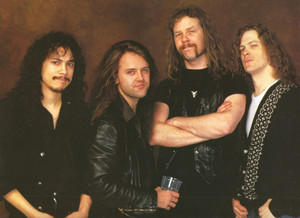 Poster Metallica Lars Ulrich James Hetfield Long Hair Black Hair Heavy  Metal Thrash Large Poster sl-8487 (Large Print, 36x24 Inches, Banner Media,  Multicolor) Fine Art Print - Personalities posters in India -