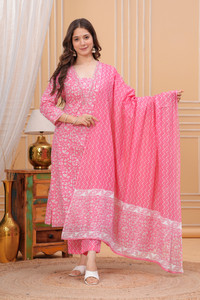 Nisha Pant Set