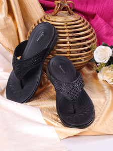 hooves sandals for ladies