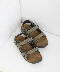 WOODLAND Men Green Casual - Buy 