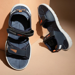 striker sandals flipkart