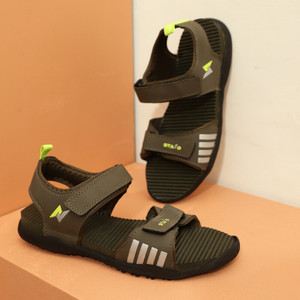 striker sandals flipkart