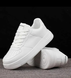 URBANBOX Stylish Casual Sports Running Sneakers For Men - Image 6