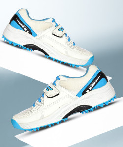 SEGA ORIGINAL REACH Cricket Shoes For Men - Buy SEGA ORIGINAL
