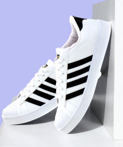 Sparx Men White Sneakers Sneakers For 