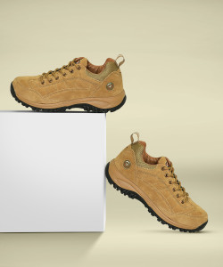 lakhani trekking shoes