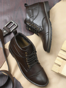Roadster boots myntra top