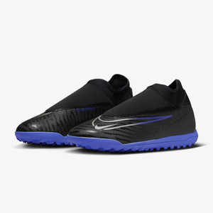 buy nike football shoes online india