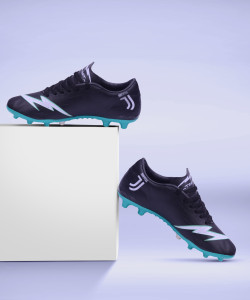 cr7 studs online