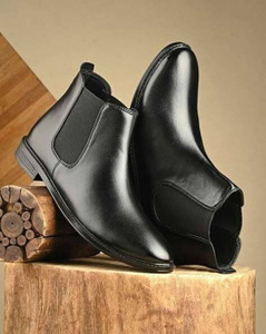 RAVDI Men's Boots - Image 6