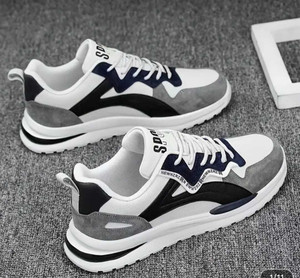 Socklines Men's White Casual Sneakers - Image 4