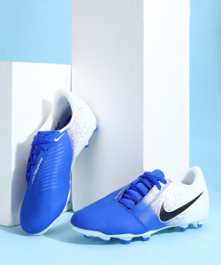 buy nike football shoes online india