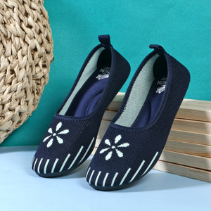 Premium Comfortable Regular Wear Walking Shoes For Men Sneakers For Women Price in India Buy Premium Comfortable Regular Wear Walking Shoes For Men Sneakers For Women online at Shopsy.in