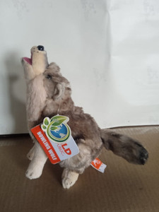 Howling wolf top stuffed animal