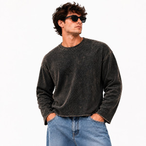 VG SPORT Men Black Round Neck T-Shirt - Image 4