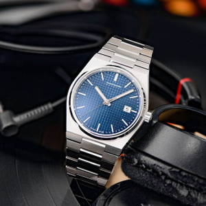 Daniel Radcliffe Analog Watch - For Men - Image 4