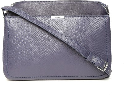 parfois sling bag price