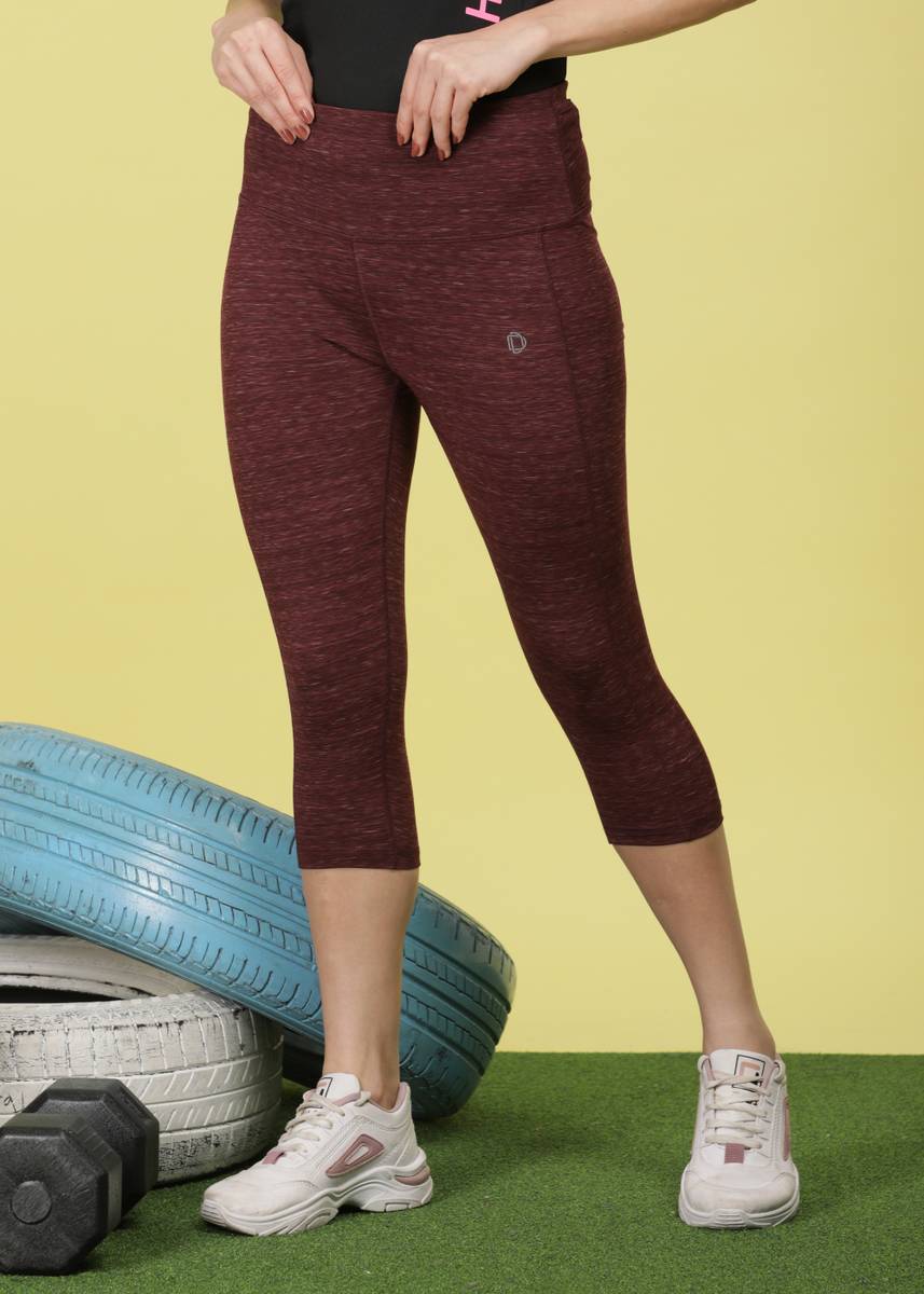 Dollar Microfiber Anti Bacterial Elastane Stretch Sports Women Maroon Capri — photo 2