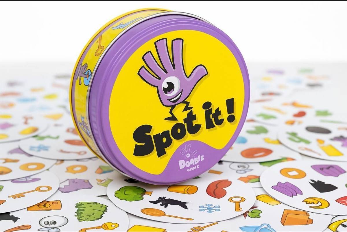 Spot It! Classic, Multicolor Educational Card Game for All Ages, 8 Players — photo 3