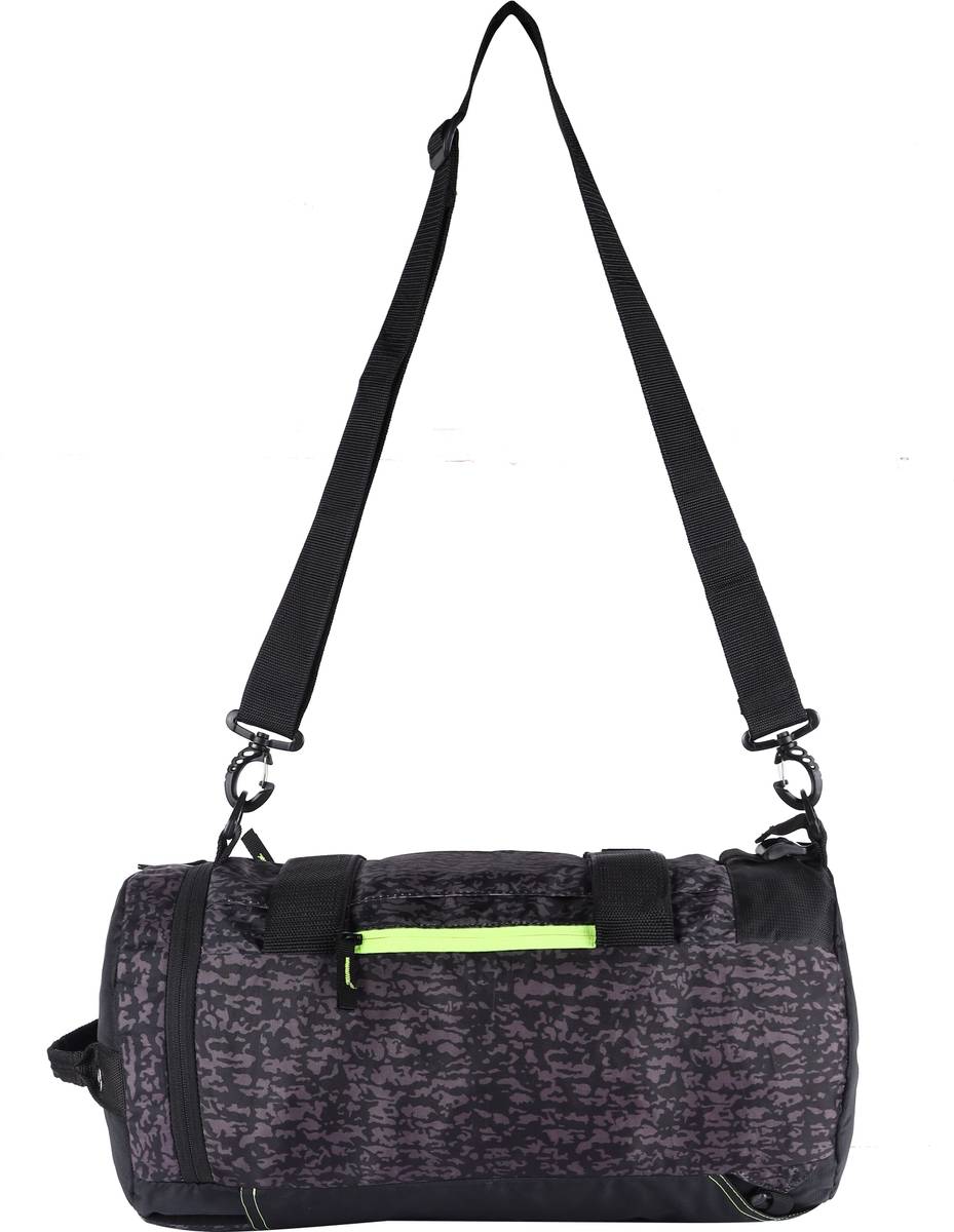 Gear CAMO MAXIS Gym Duffel Bag — photo 4