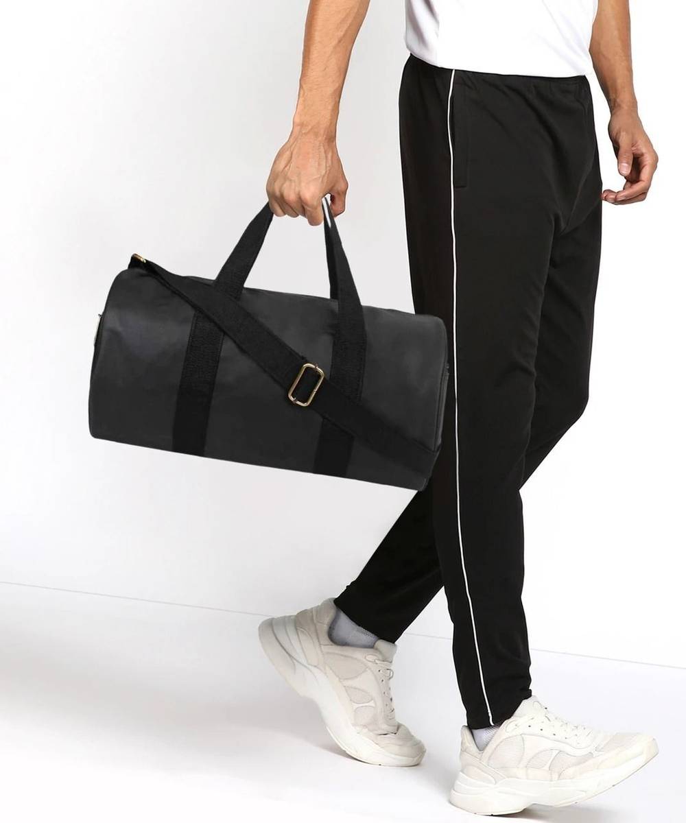 house of common Lightweight Sports Duffel Bag for Men Women Gym Travel Carry Bag Duffel Without Wheels — photo 5