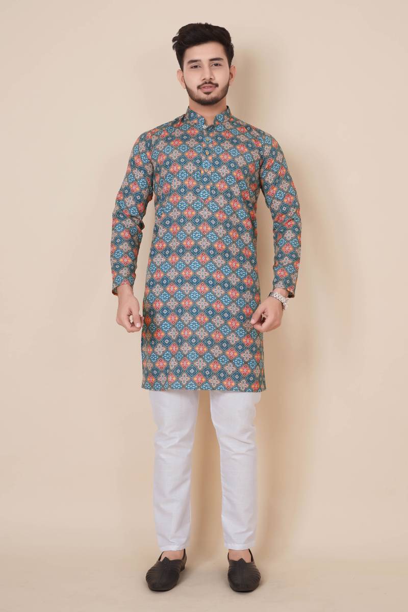 Svatantra Men Kurta Pyjama Set — photo 3