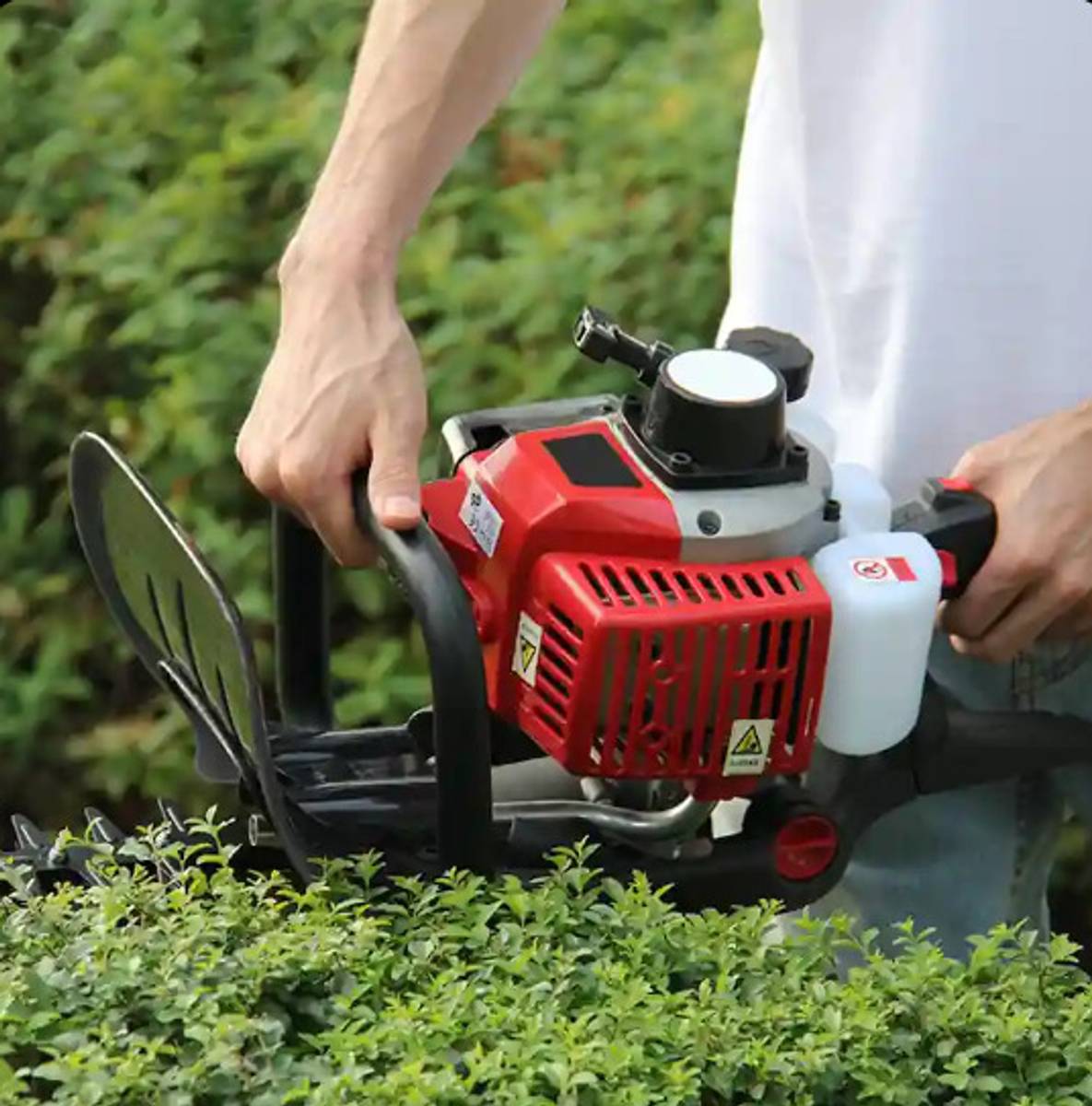 Petrol Hedge Trimmer With 2-stroke 25.6-cc 24-inch Bar Length | HT-600 Corded & Cordless Grass Trimmer — photo 4