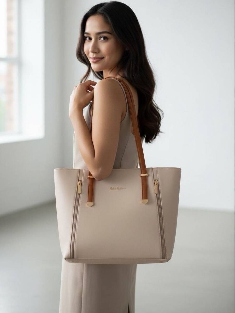 Mast & Harbour Women White Hand-held Bag