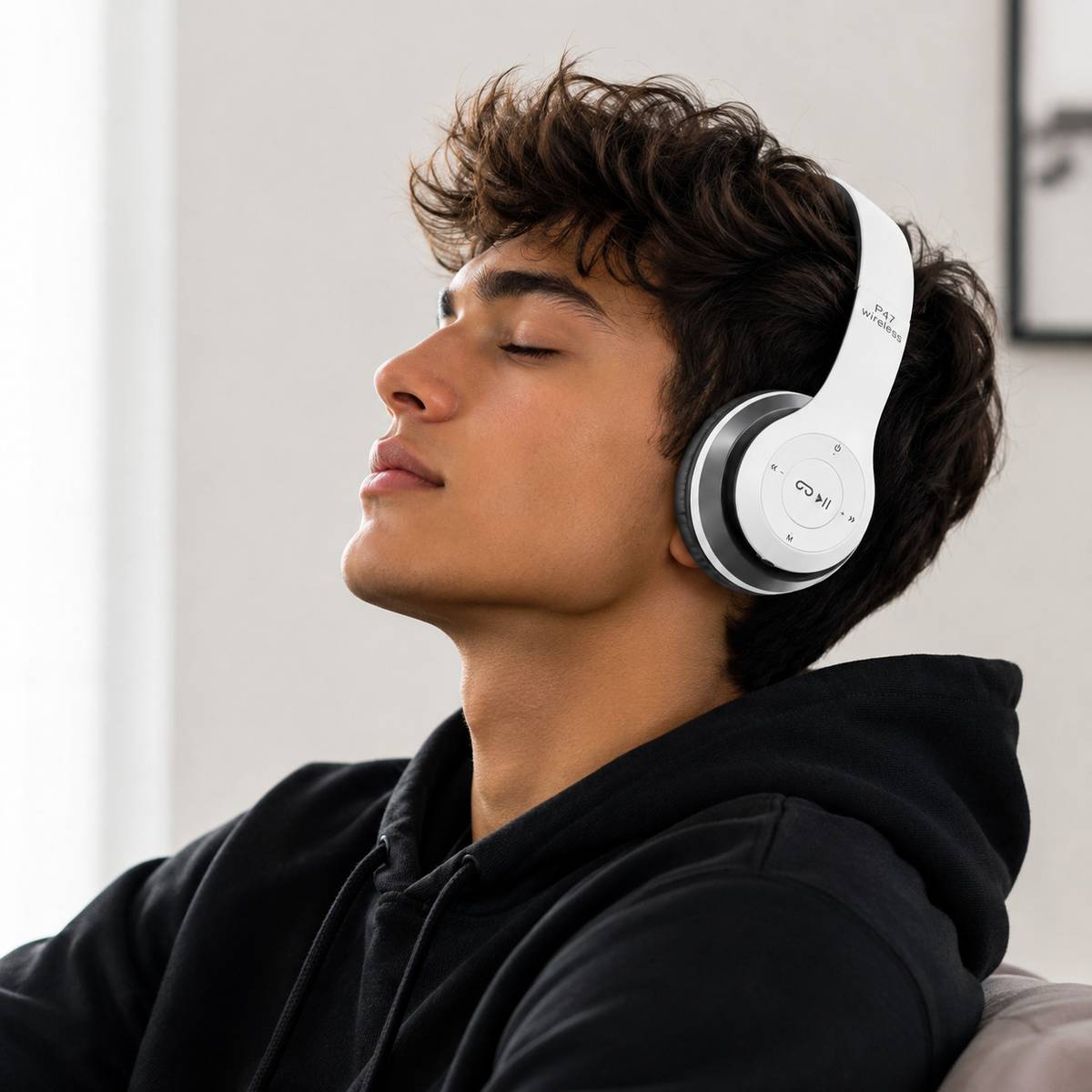 TheLazuliStore P47 Bluetooth Headphones with Rich Bass, Stereo Audio & Stylish Foldable Build Bluetooth & Wired — photo 3