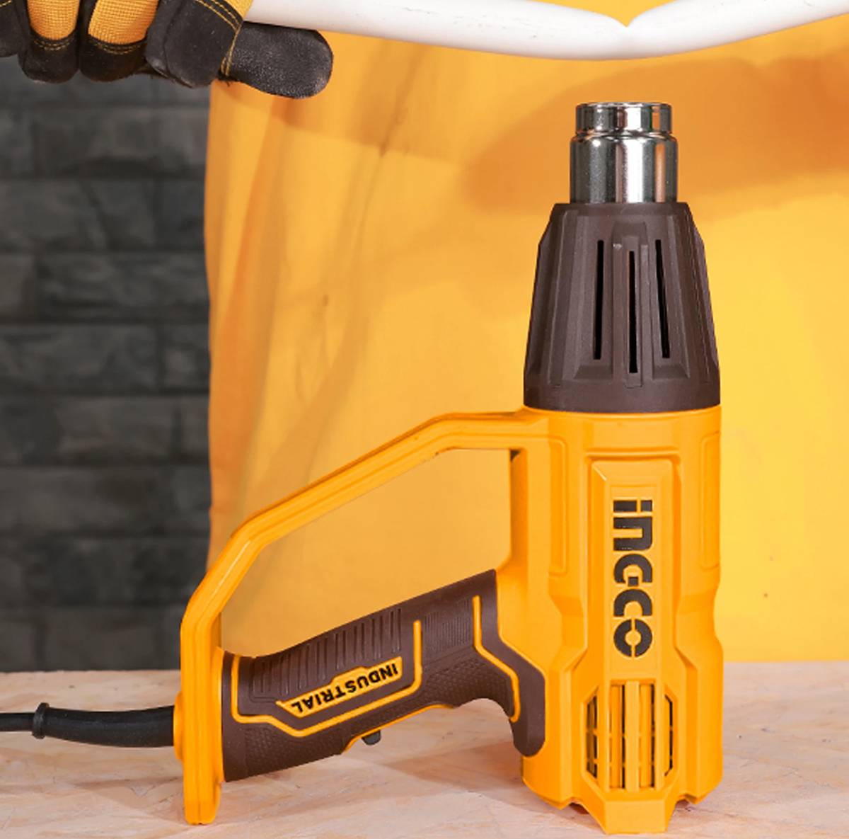 INGCO Heat Gun with 3 Nozzles, 50/450°C/550°C 2000 W Heat Gun — photo 5