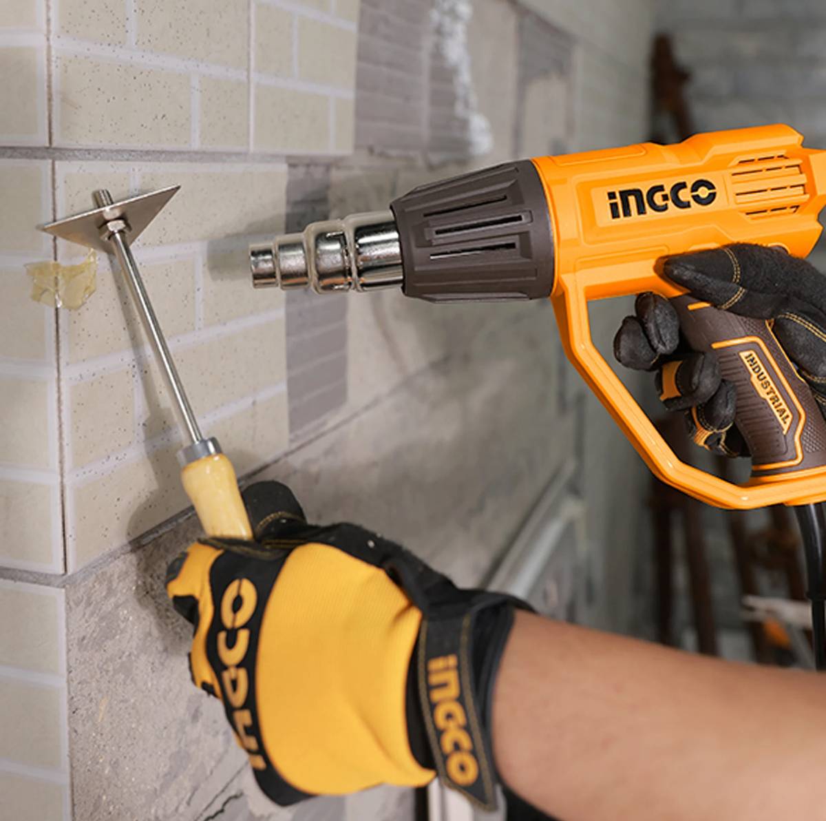 INGCO Heat Gun with 3 Nozzles, 50/450°C/550°C 2000 W Heat Gun — photo 3