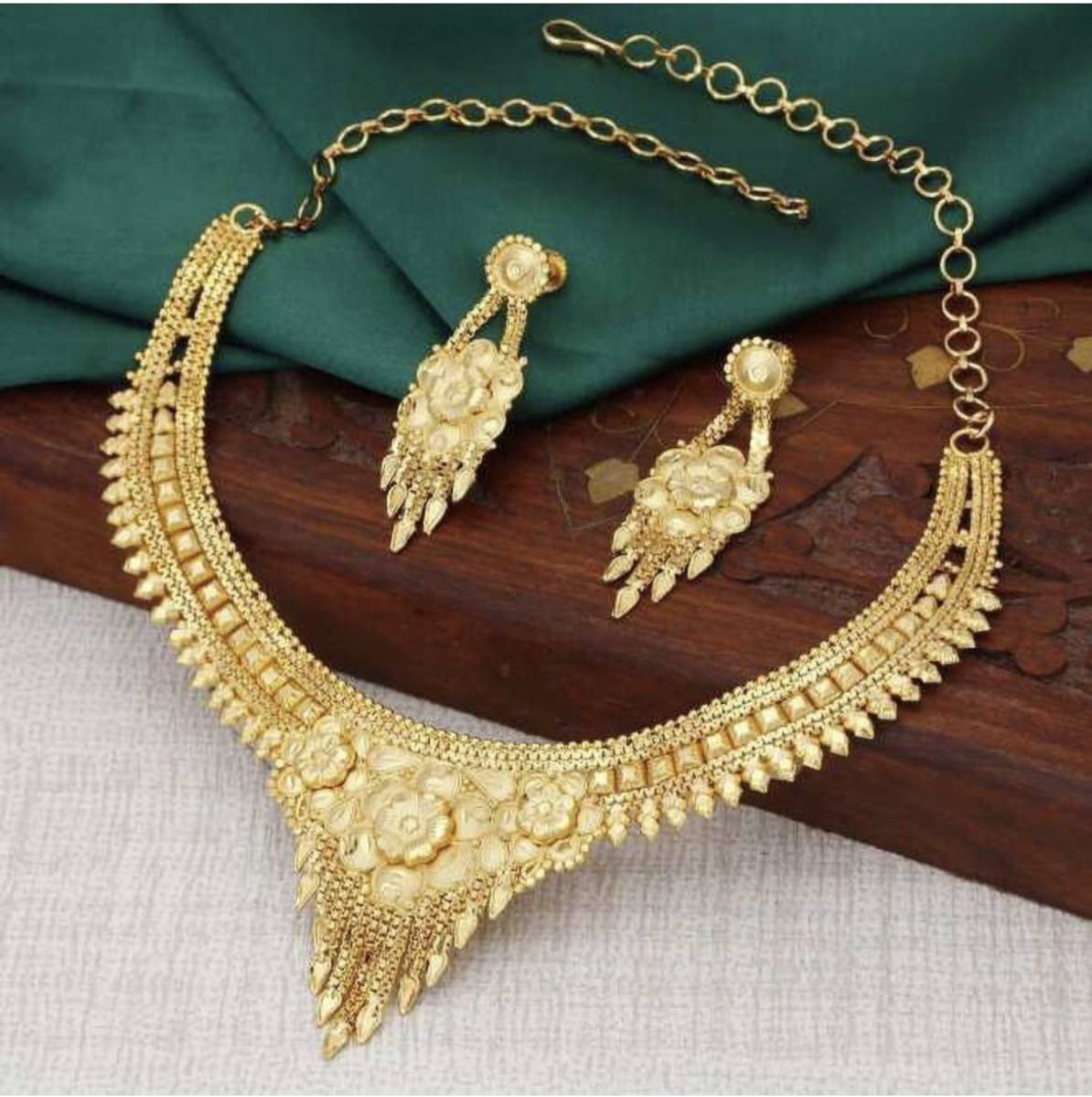 bulsenk Alloy Gold-plated Gold Jewellery Set — photo 3