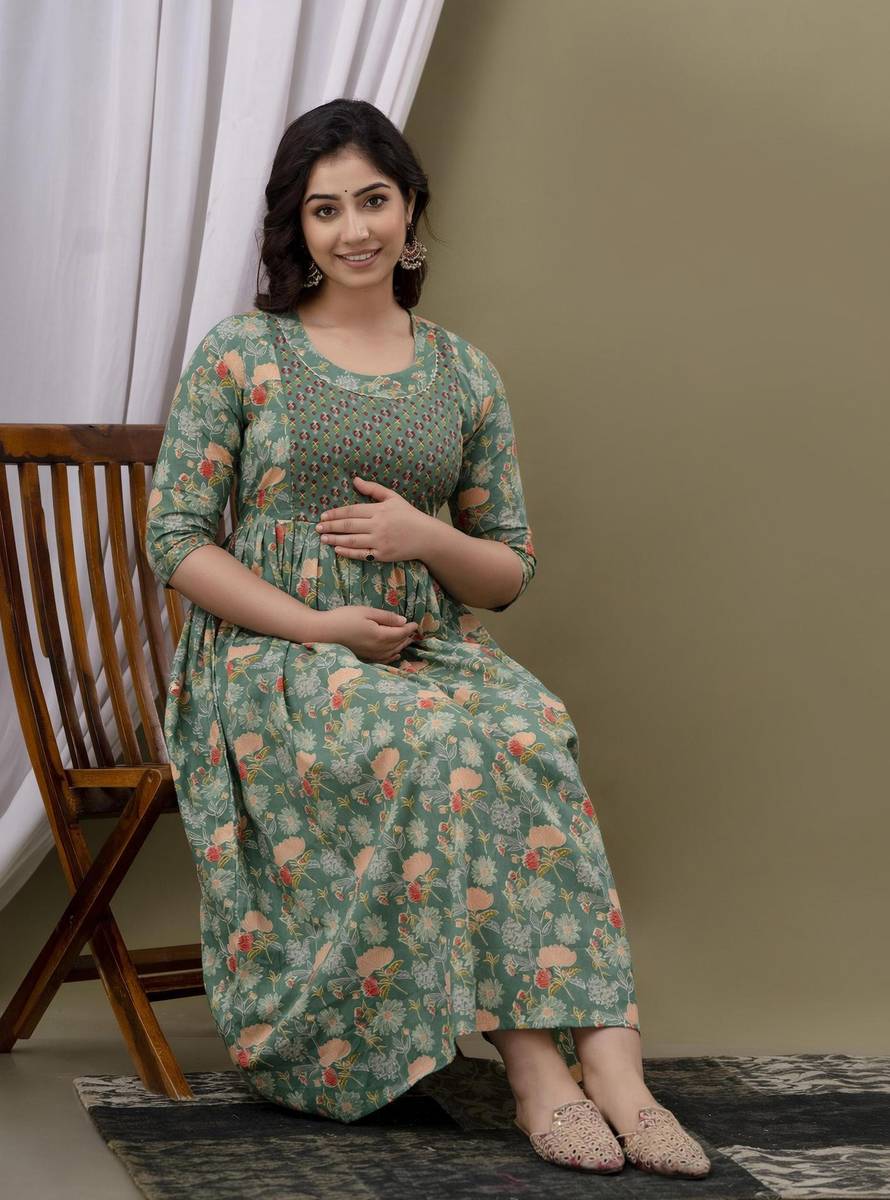 Akshara Fashion Women Fit and Flare Light Green Midi/Calf Length Dress