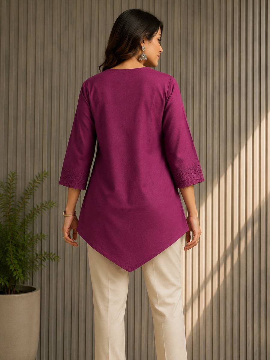 Women Embroidered Asymmetric Kurta — photo 5