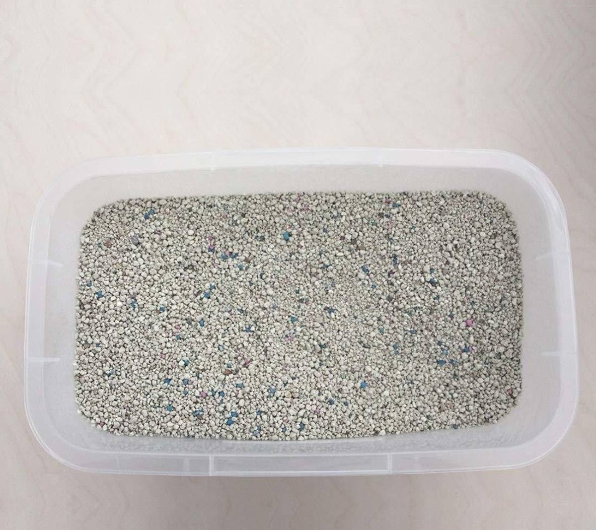 Emily Pets Fresh Scented Bentonite Cat Litter (Lavender, 5 L) Pet Litter Tray Refill — photo 4