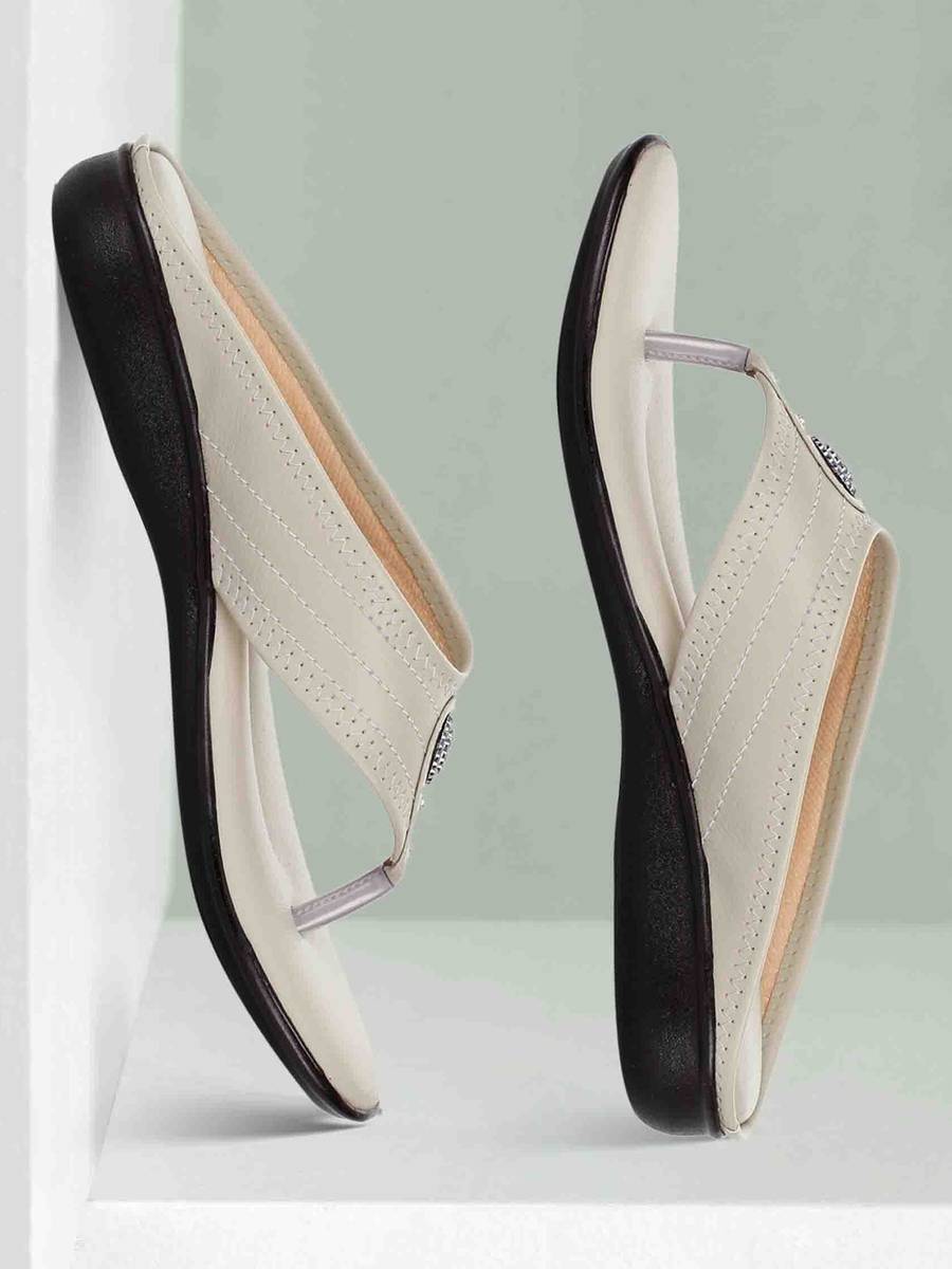 Bootco Women Flats