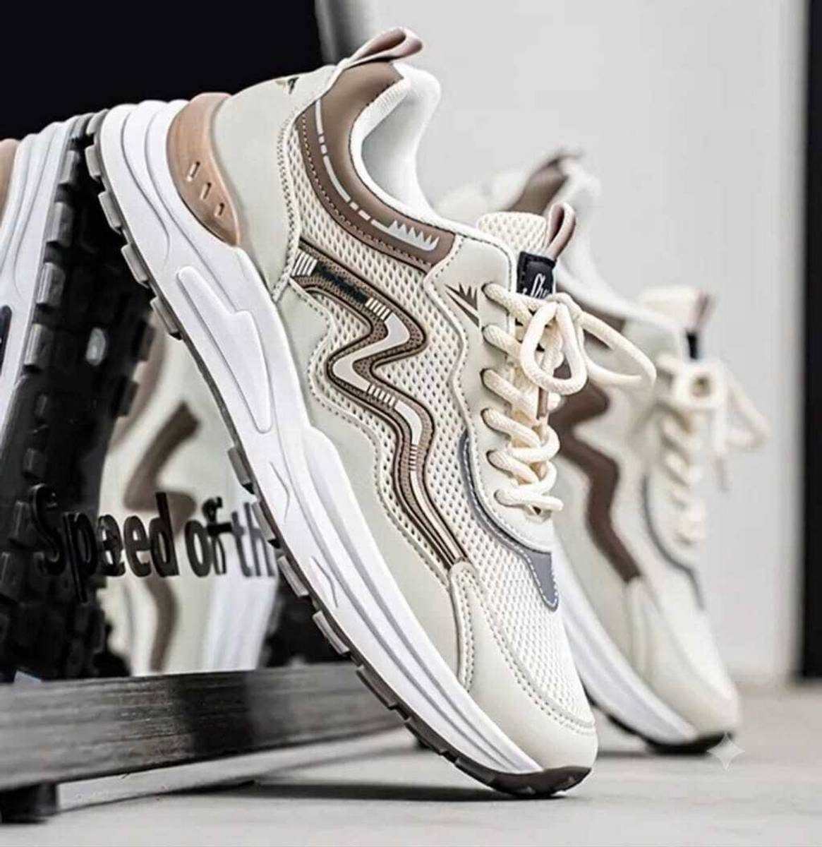 tigonis Sneakers For Men