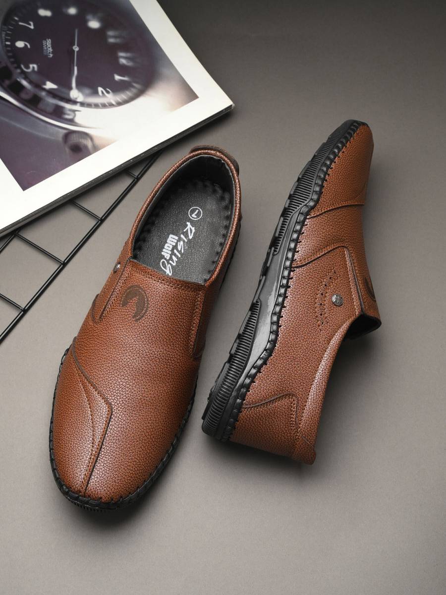 Rising Wolf Lightweight Comfort Extra Soft Summer Trendy Premium Stylish Party Slip On For Men
