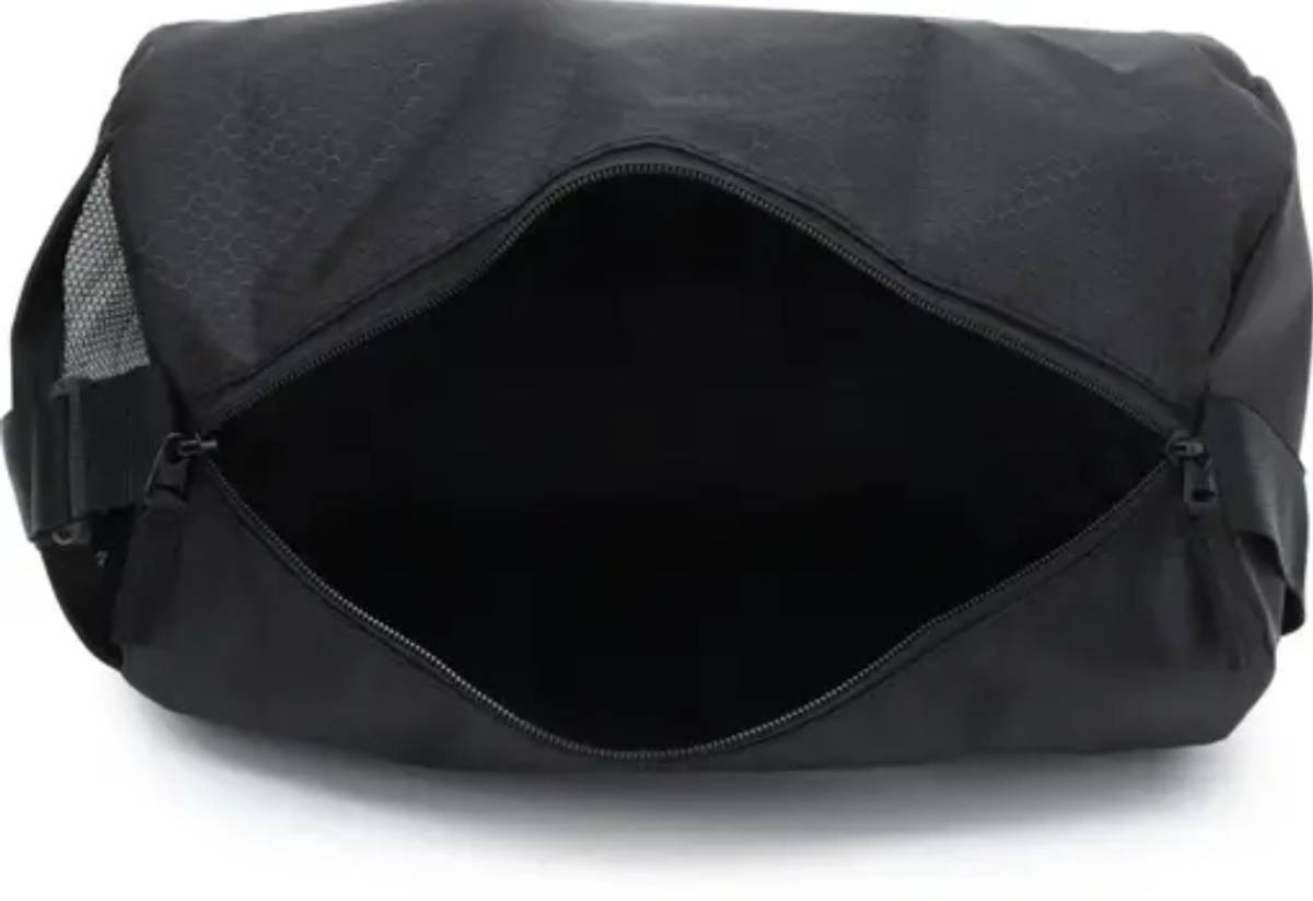 Polyester Cross Universal Adaptable Duffle Bag/Sports Duffle For Men/Women — photo 3