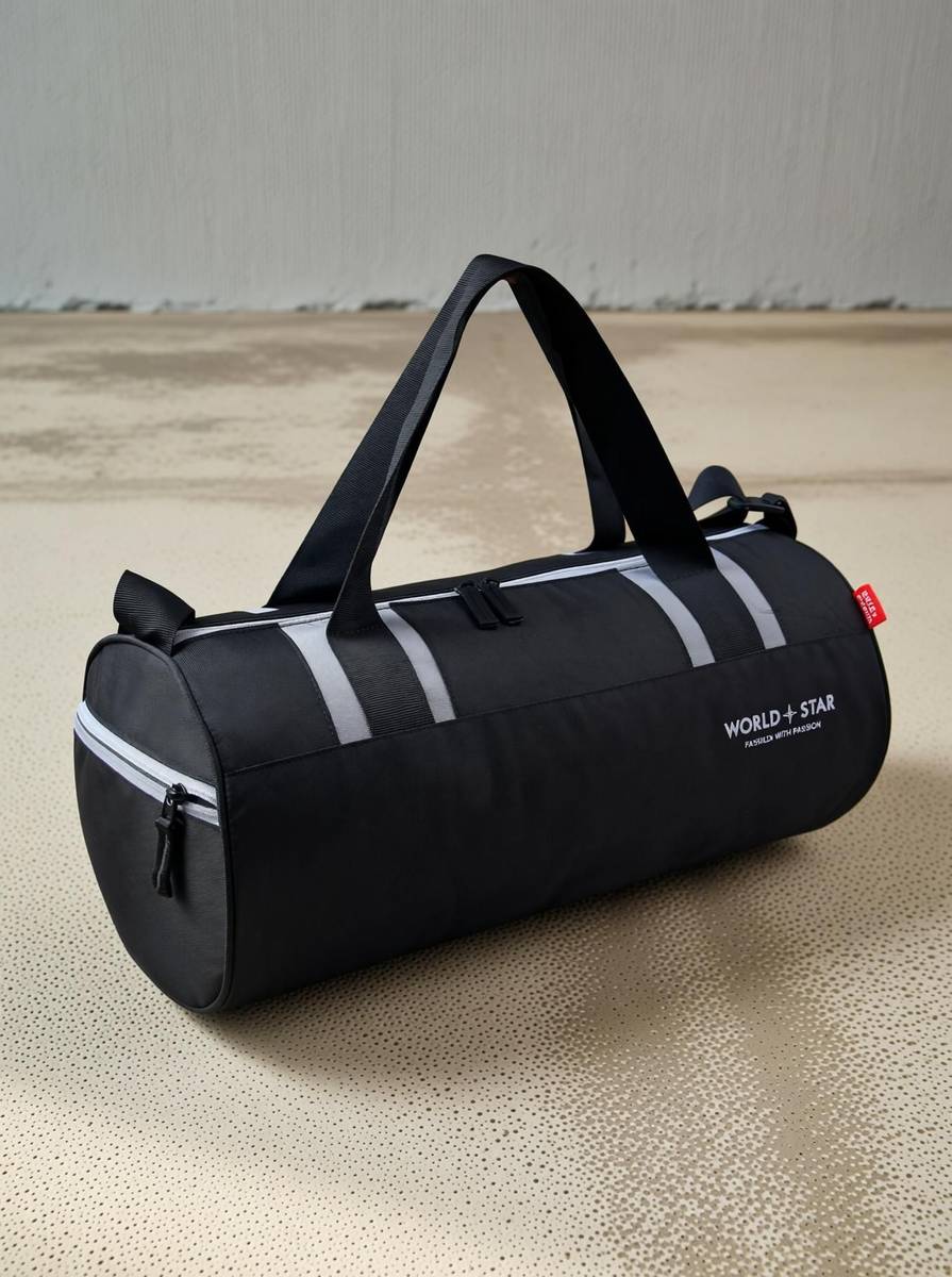 Mini Sports Bag, Kit Bag, Small Travel Bag for Men, Duffle Bag for Gym — photo 3